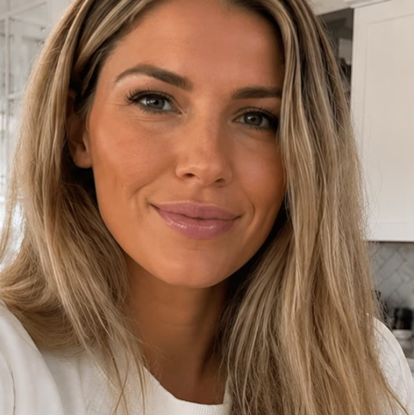 Dr. Amanda Collins